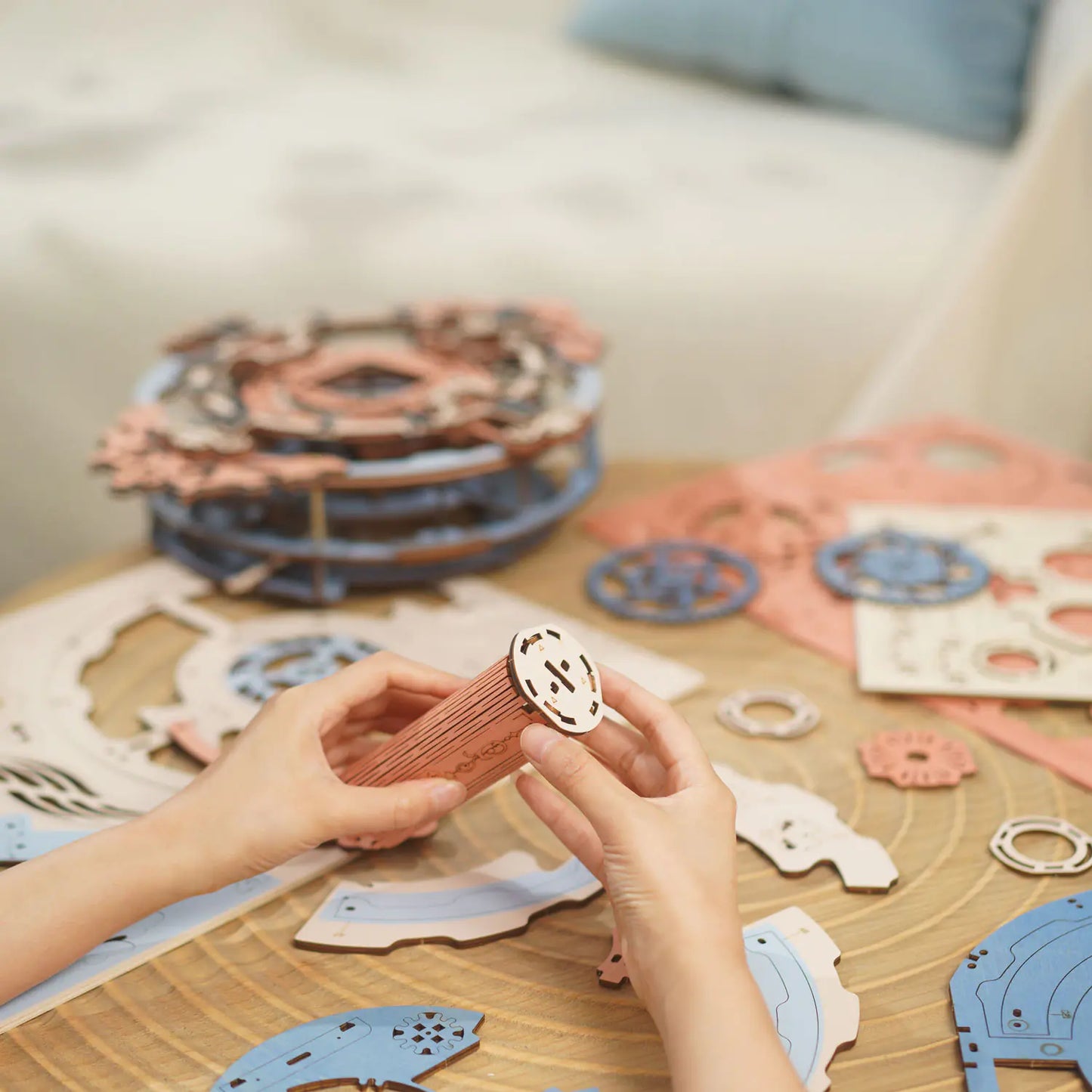 Mechanical gear wooden clock kit