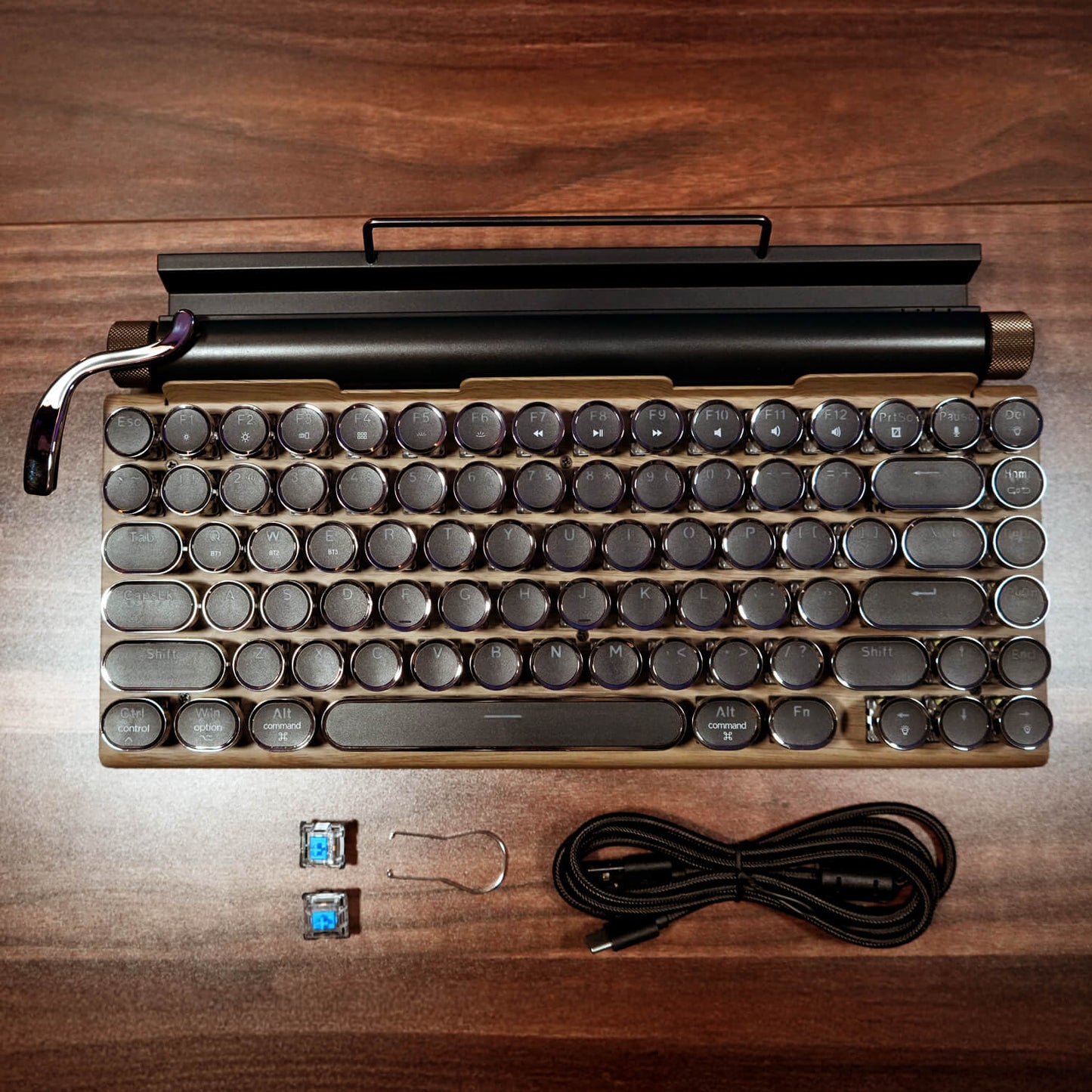 Retro Wireless Typewriter Keyboard
