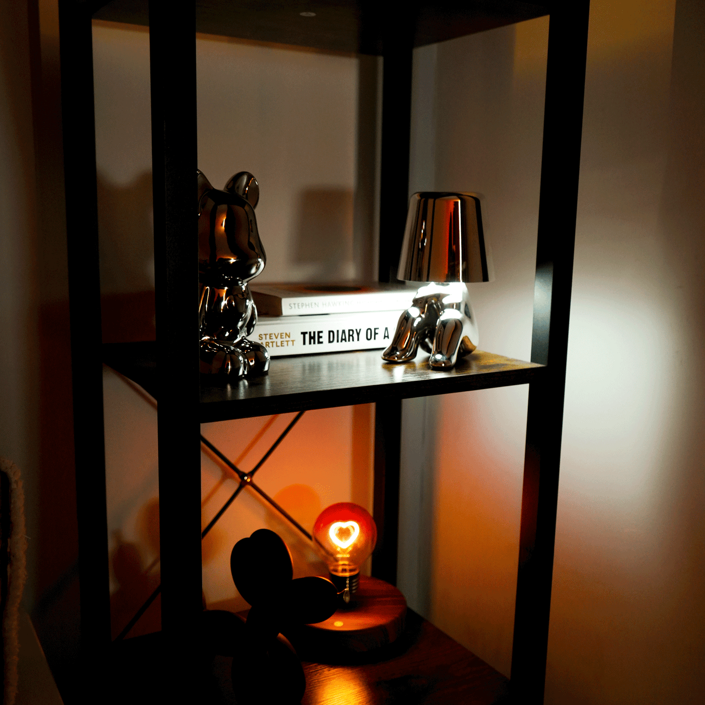 Thinker Statue Desk Lamp