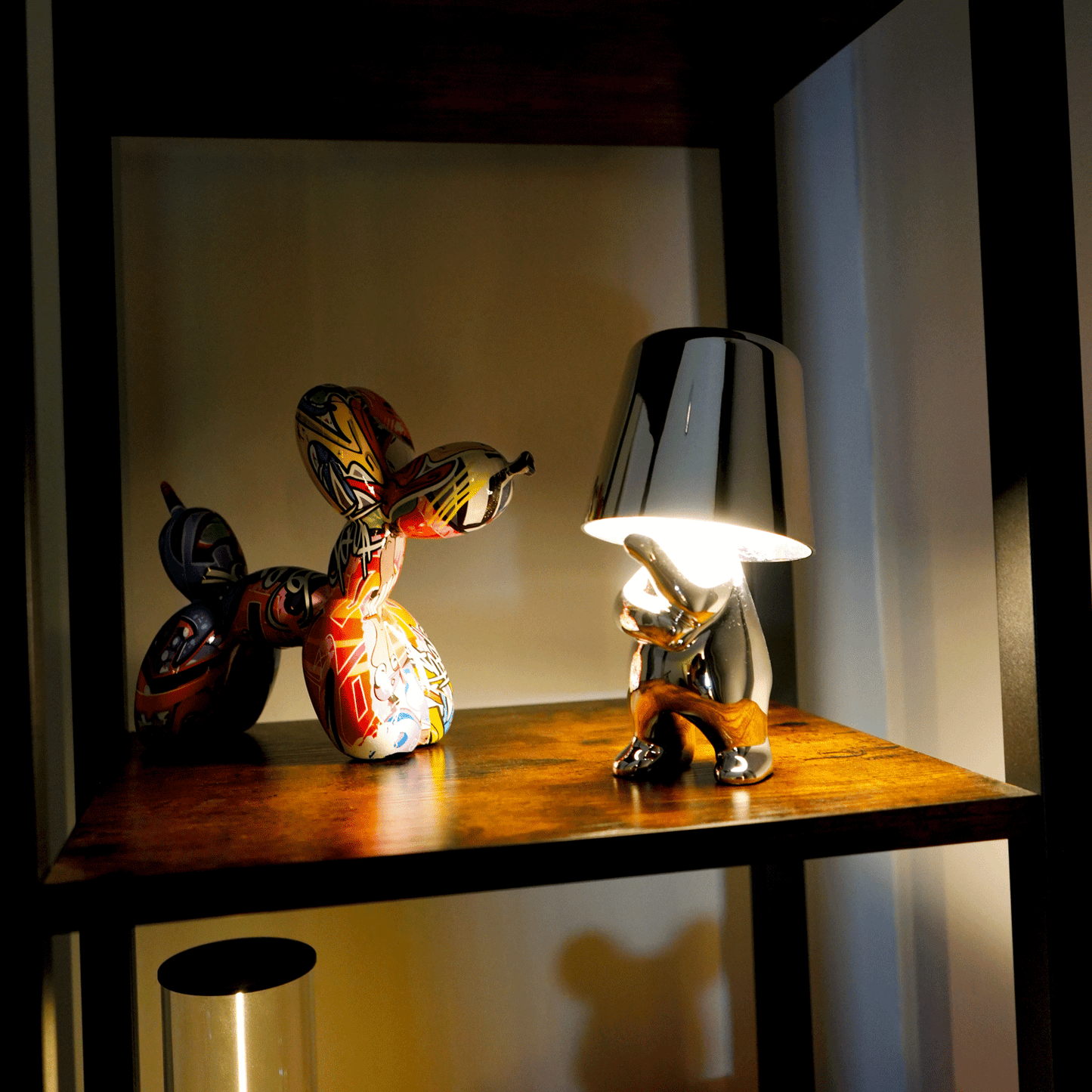Thinker Statue Desk Lamp