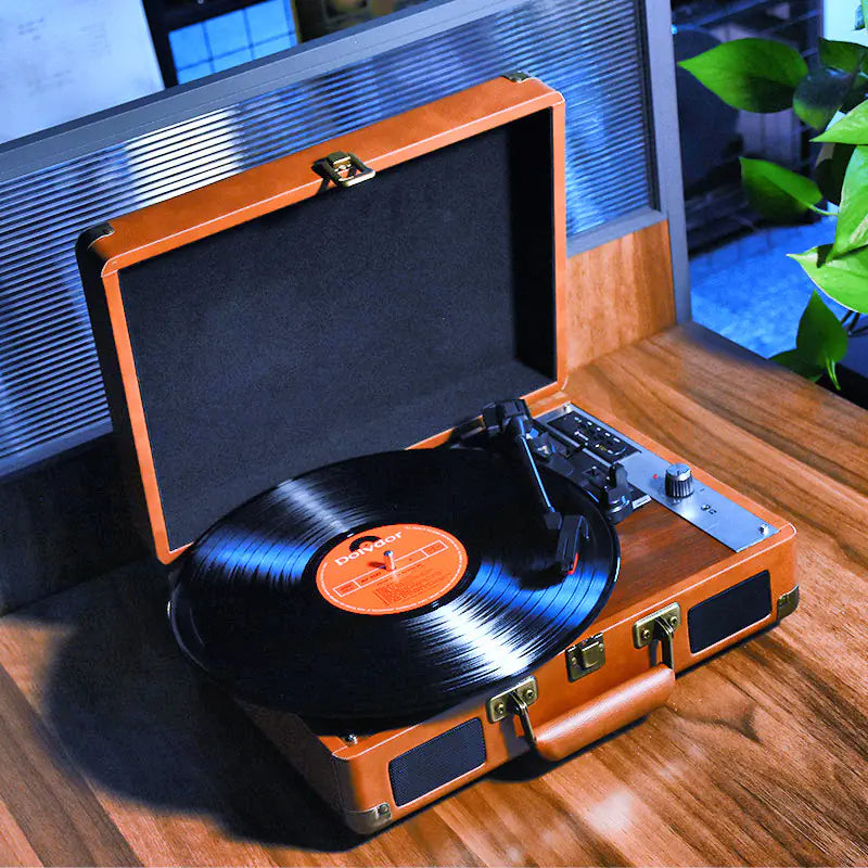 Retro Vinyl Turntable with Built-In Speakers
